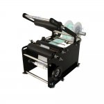 Manual round bottle label applicator labeler with press rod